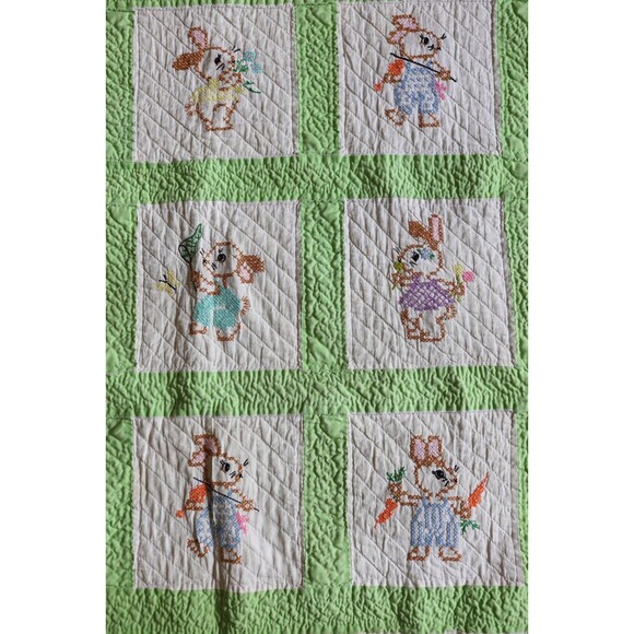 Vintage Peter Rabbit Cross Stitch Hand Embroidered Baby Quilt  Blanket 39X29 - Picture 5 of 15